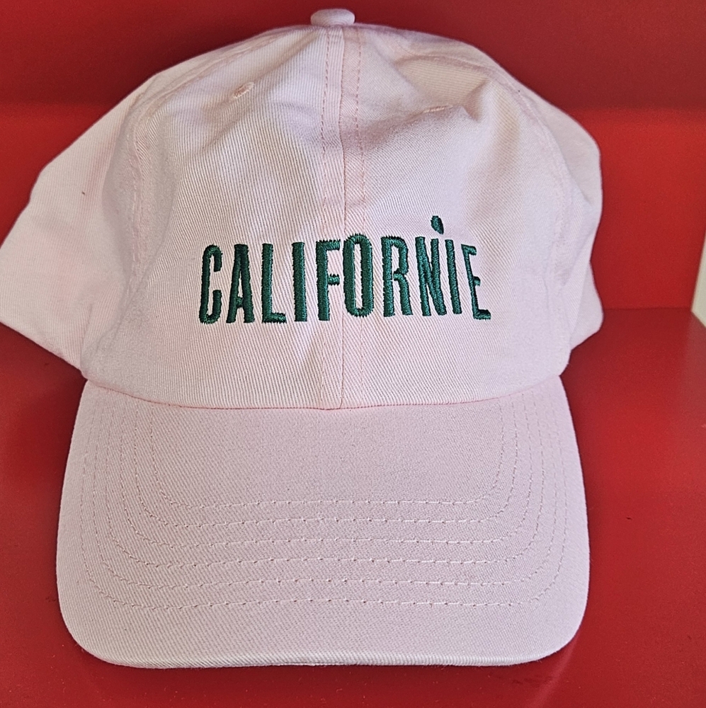 NWOT Clare V Pink Cap with Embroidered Logo - Picture 2 of 5